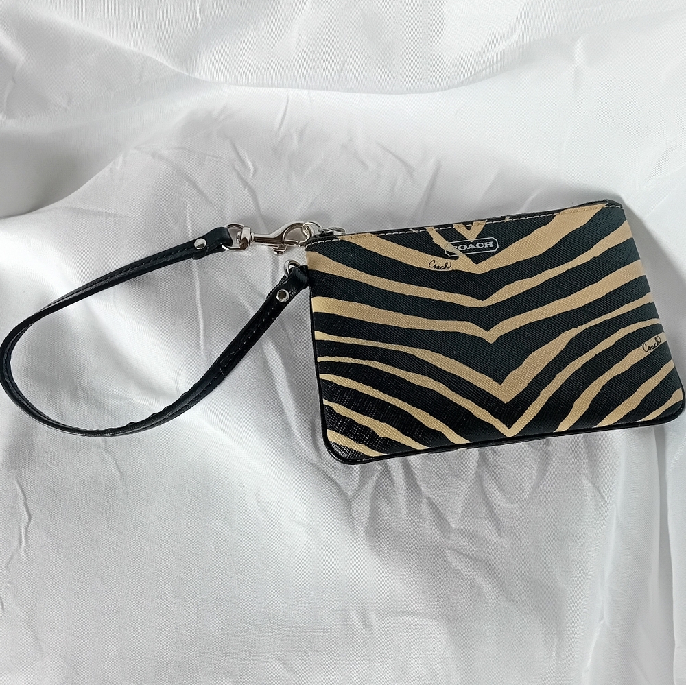 Coach Black and Tan Zebra Print Women's Wristlet Clutch Bag - Picture 2 of 13